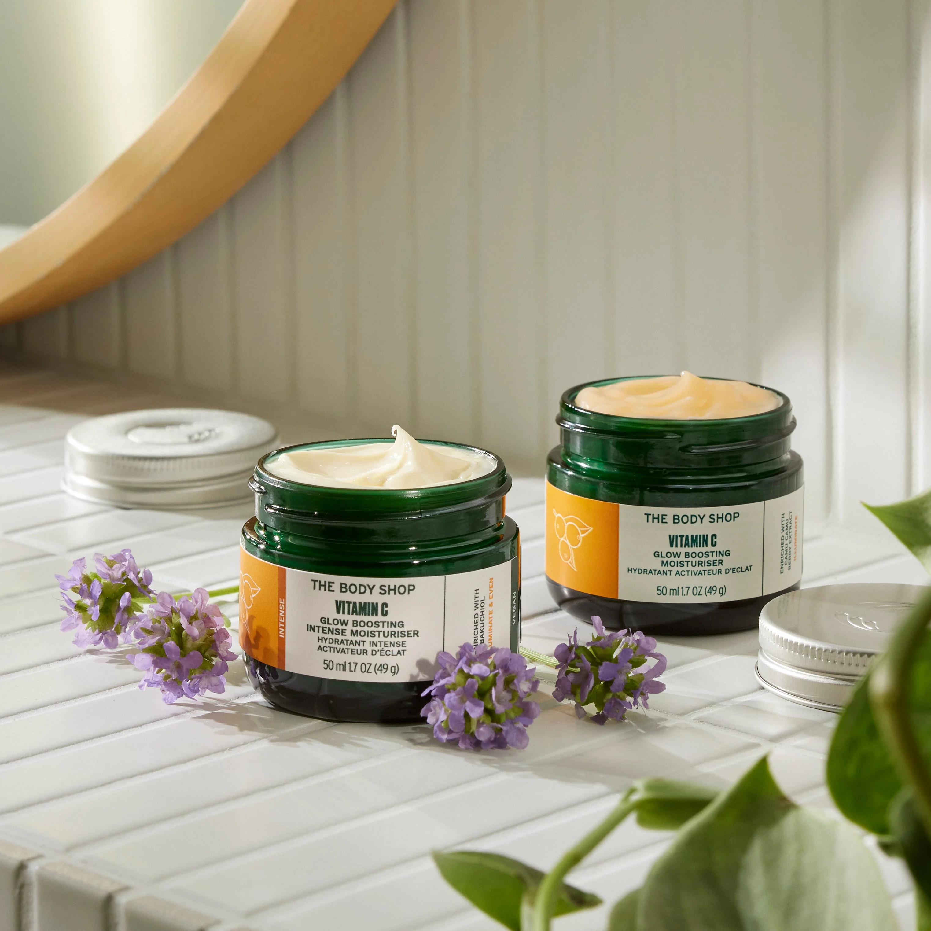 Vitamin C Glow-Boosting Moisturiser - Image 7